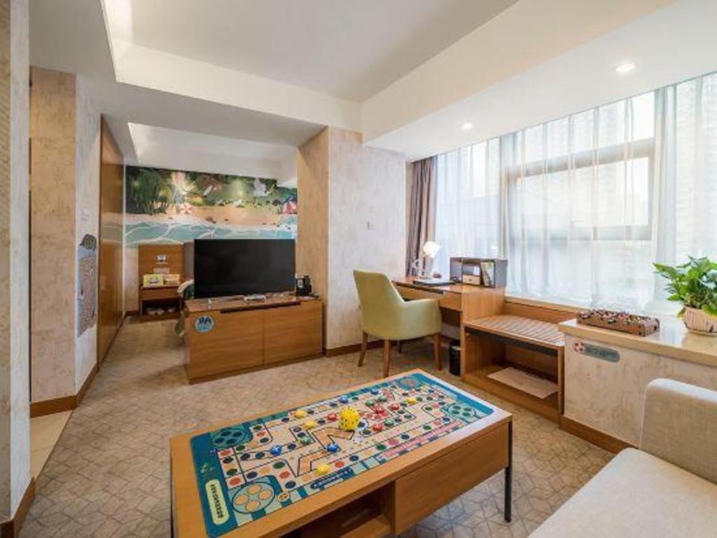 โอ๊ก ชาโต Hotel จิ่นโจว ภายนอก รูปภาพ