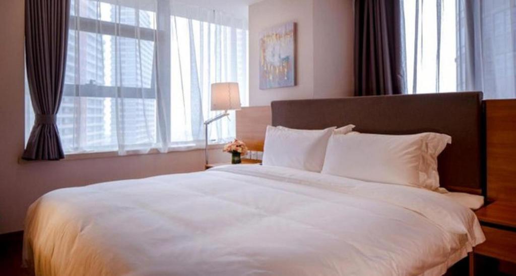 โอ๊ก ชาโต Hotel จิ่นโจว ภายนอก รูปภาพ