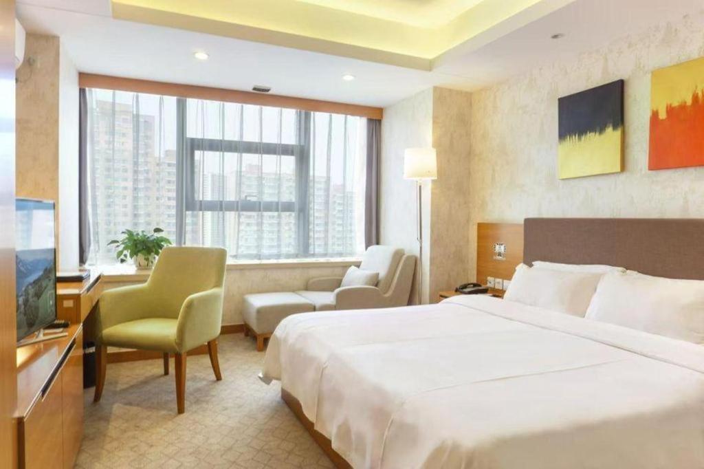 โอ๊ก ชาโต Hotel จิ่นโจว ภายนอก รูปภาพ